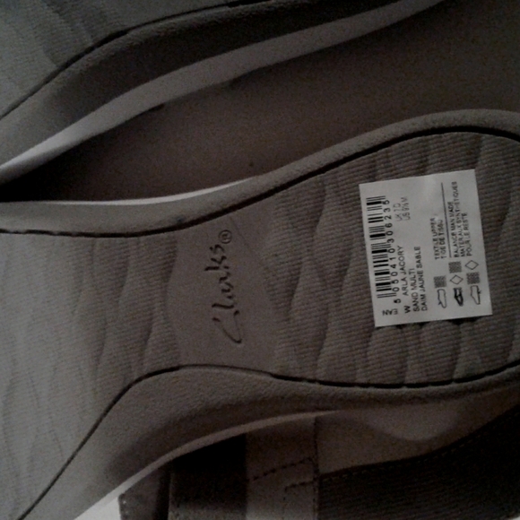 CLARKS sandals - Picture 3 of 7